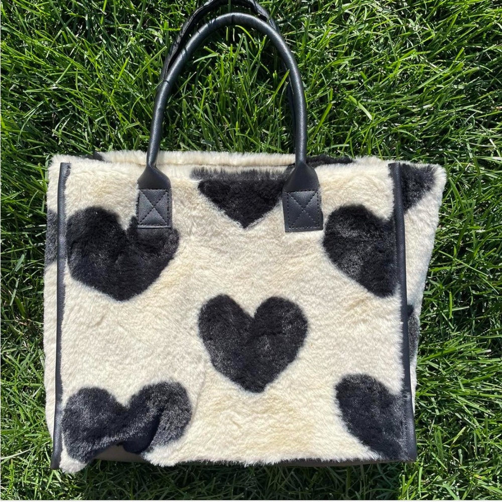 Cow Print Hearts Large Tote Purse – Fun & Stylish!